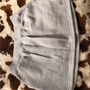 ALO Yoga Accolade skirt - PRICE IS FIRM